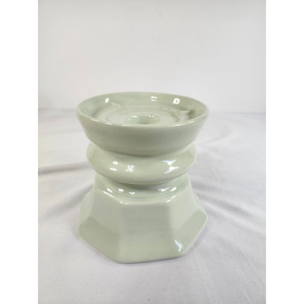 Vintage Beacon Hill Inc Celadon Green Crackle Glaze Ceramic Candlestick Holder
